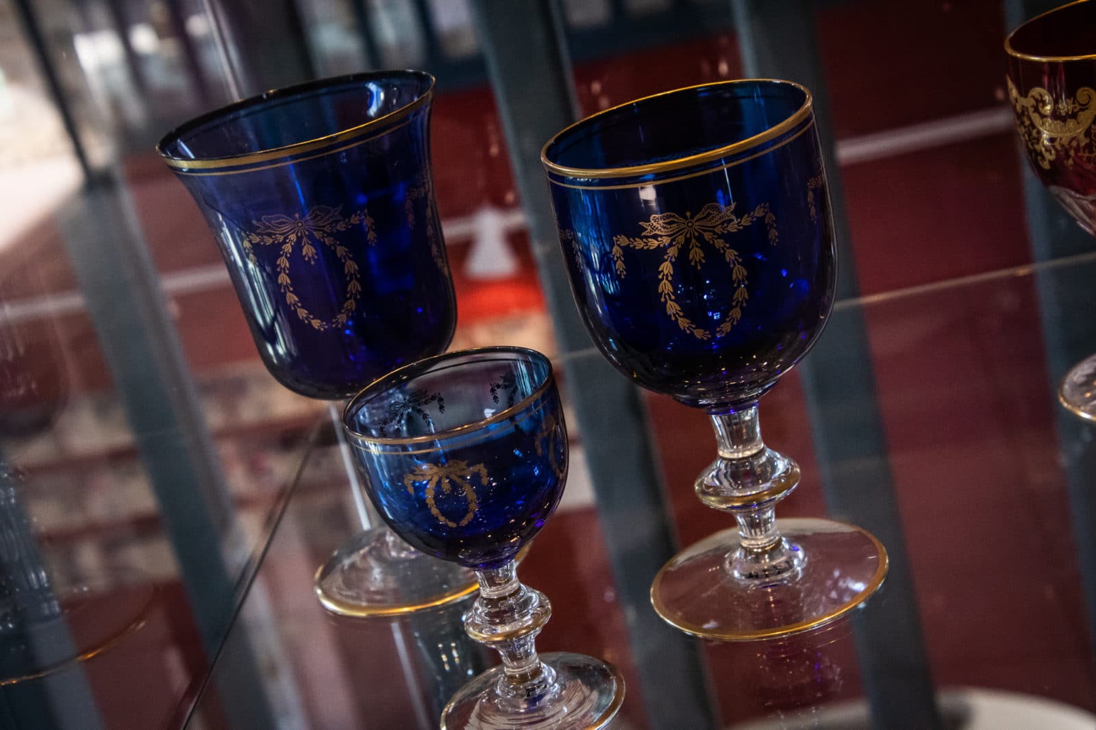 Pièces Musée du Cristal - Verres bleus